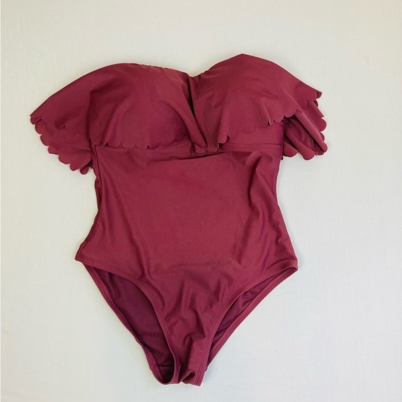 NWT Kona Sol one piece ruffle strapless swimsuit in a mauve color. Size 8-10 - Picture 1 of 4